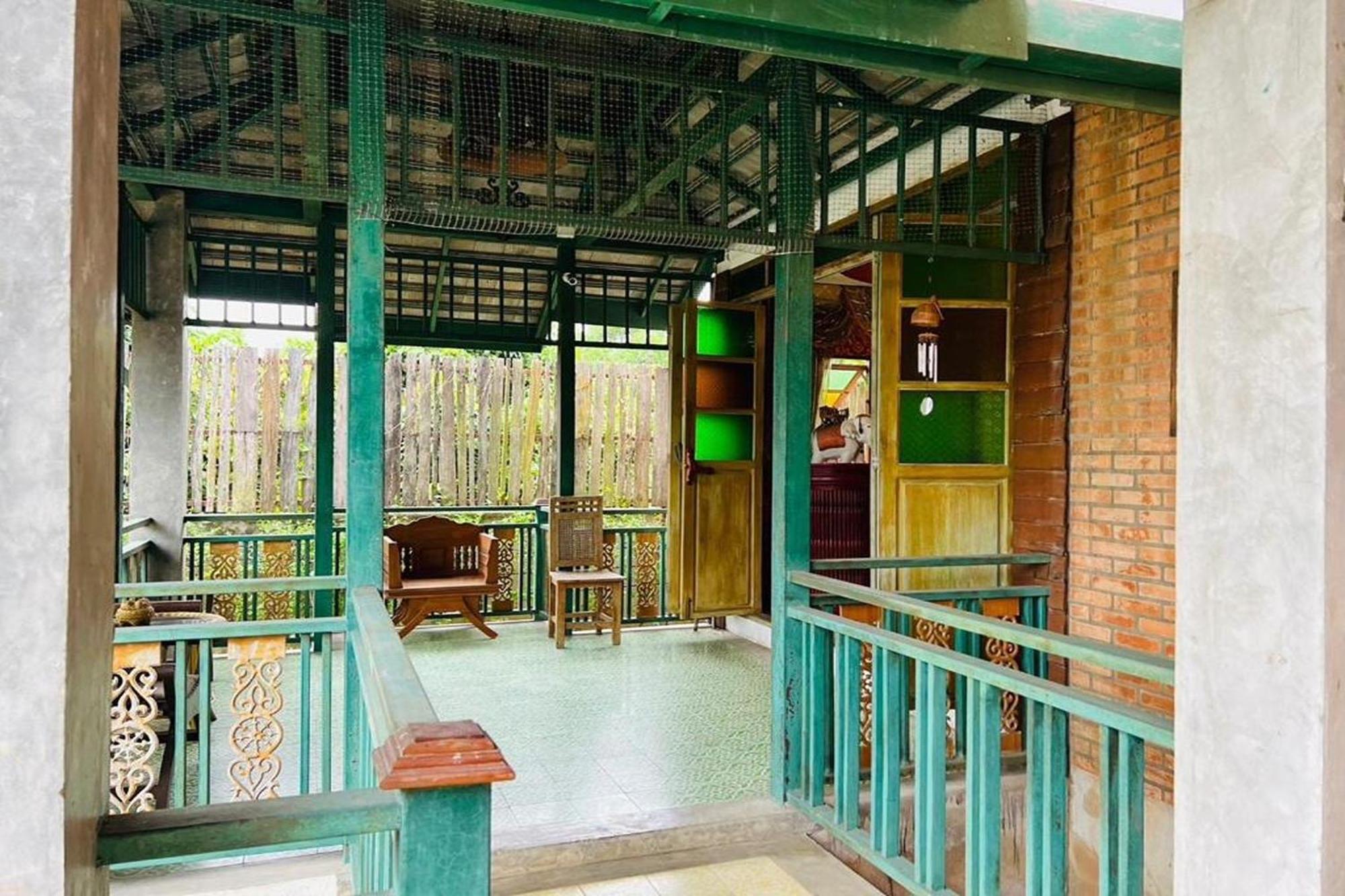 Amethyst Hotel Chiang Mai Exterior photo